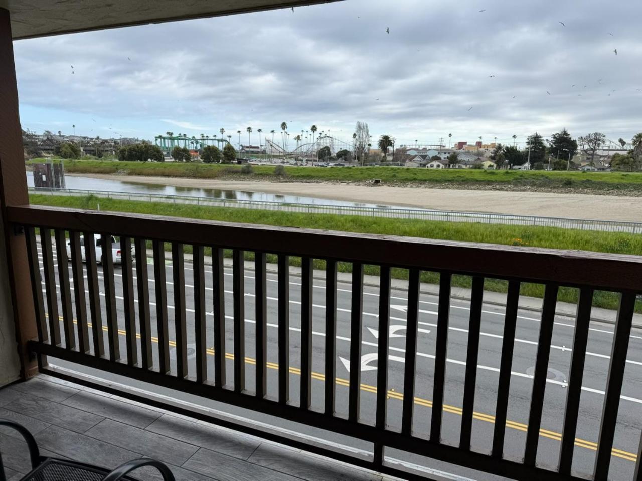 Ocean Gate Inn Santa Cruz Exterior photo