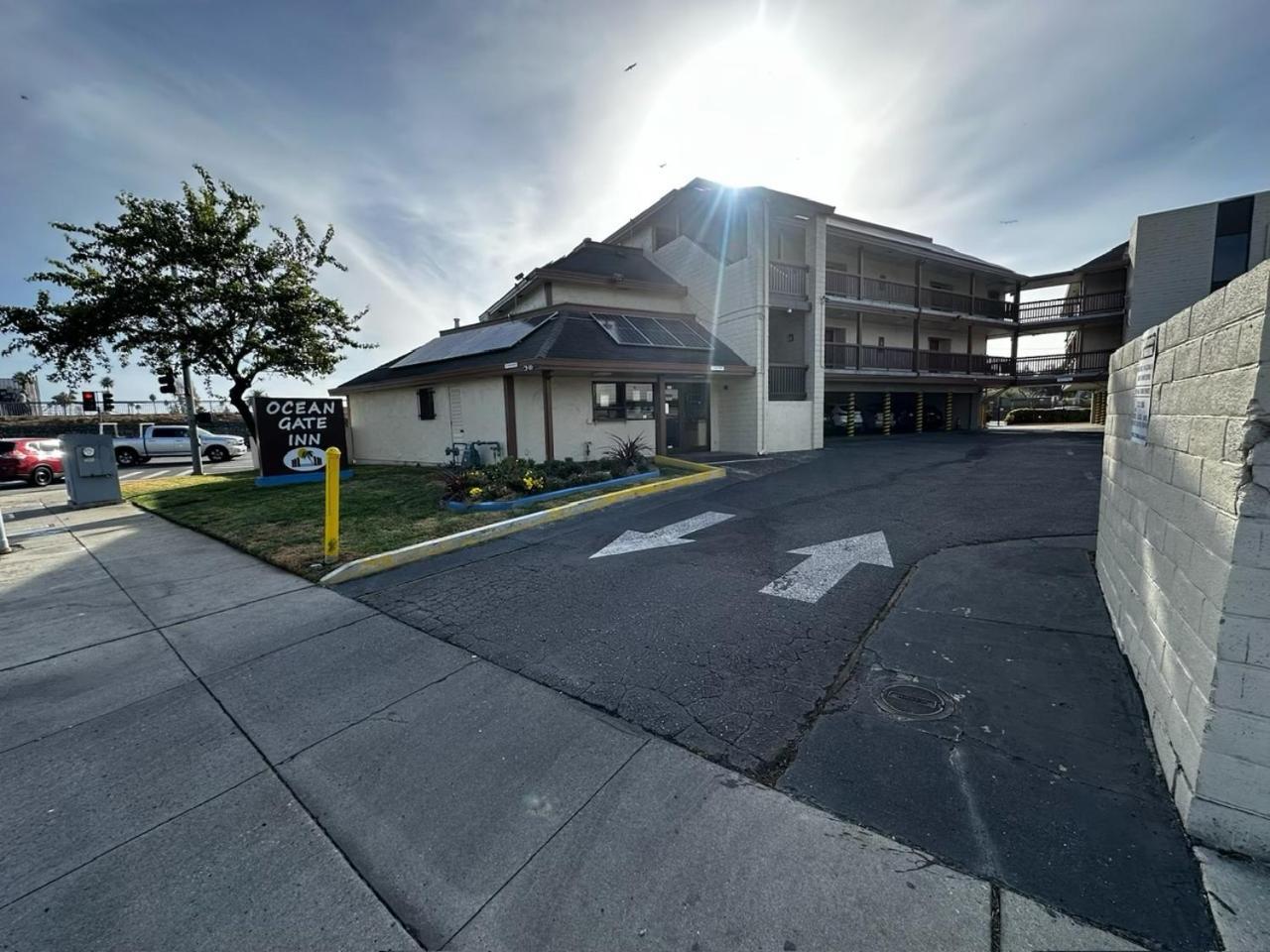Ocean Gate Inn Santa Cruz Exterior photo